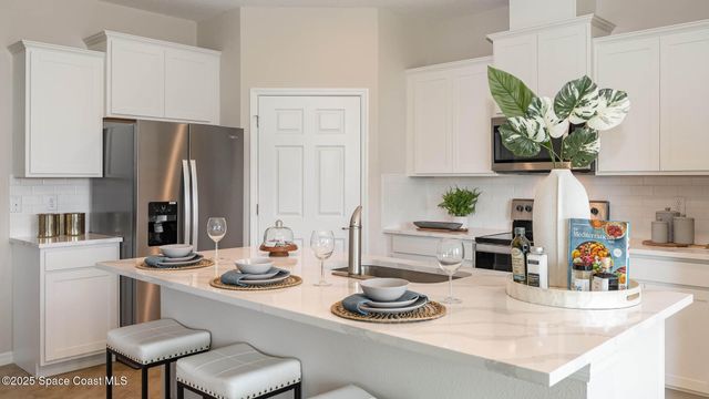 4030 Hollingsworth Drive SE, Palm Bay, FL 32909