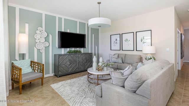 4030 Hollingsworth Drive SE, Palm Bay, FL 32909