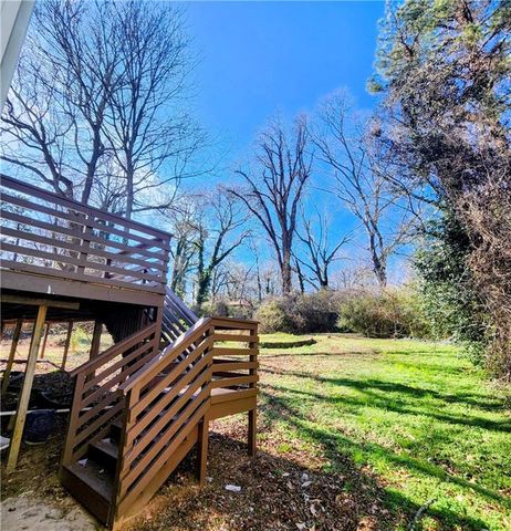 1427 Westmont SW Road, Atlanta, GA 30311