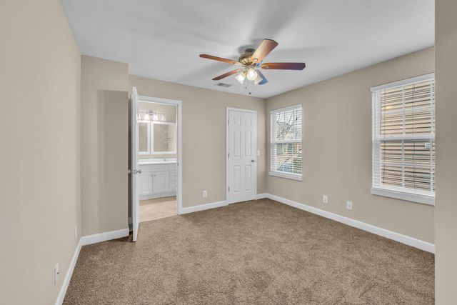 612 Bradburn Village Cir, Antioch, TN 37013