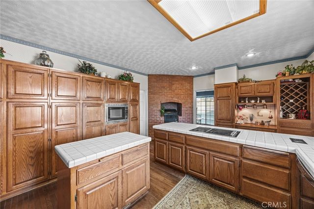 1909 Scenic Ridge, Chino Hills, CA 91709