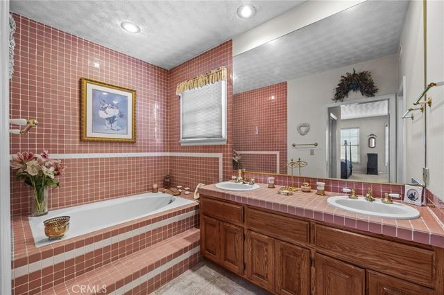 1909 Scenic Ridge, Chino Hills, CA 91709