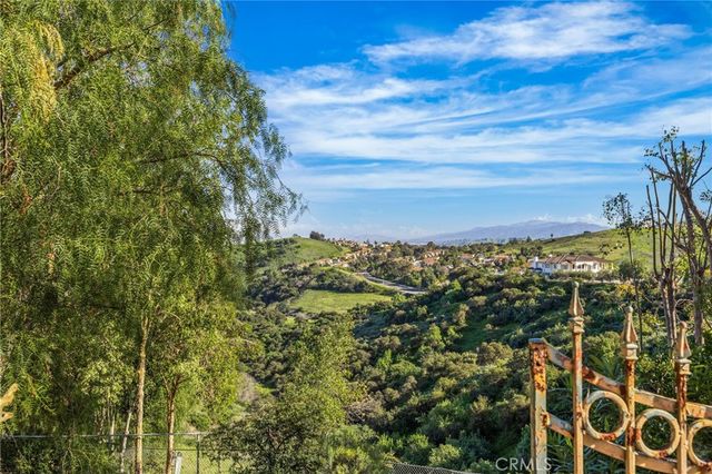 1909 Scenic Ridge, Chino Hills, CA 91709