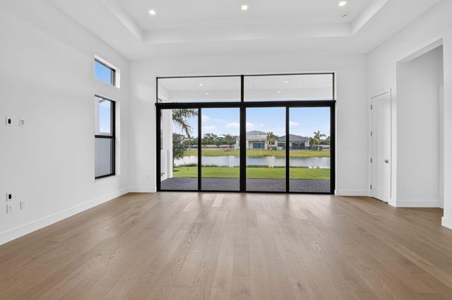 9724 JUNIPER BAY Avenue, Boca Raton, FL 33434