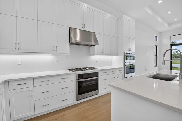 9724 JUNIPER BAY Avenue, Boca Raton, FL 33434