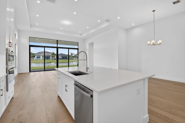 9724 JUNIPER BAY Avenue, Boca Raton, FL 33434