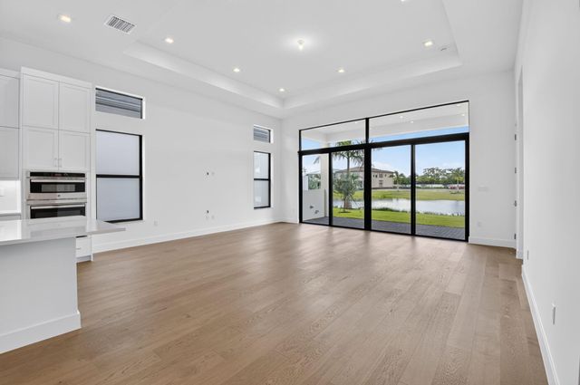 9724 JUNIPER BAY Avenue, Boca Raton, FL 33434