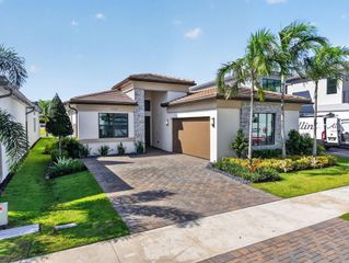 9724 JUNIPER BAY Avenue, Boca Raton, FL 33434