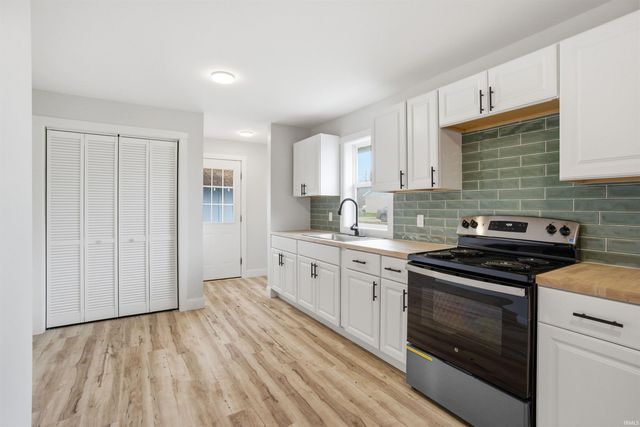 913 W Virginia Avenue, Kokomo, IN 46902