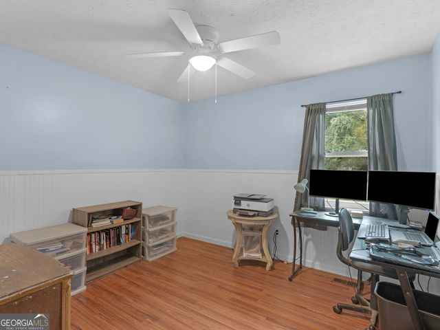 2065 Gum Creek Lane, Loganville, GA 30052