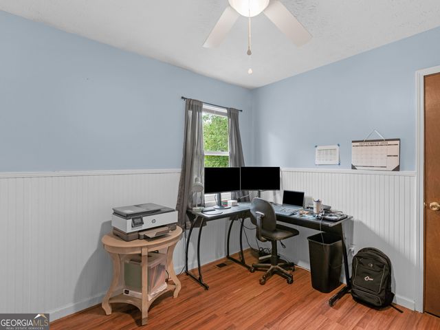 2065 Gum Creek Lane, Loganville, GA 30052