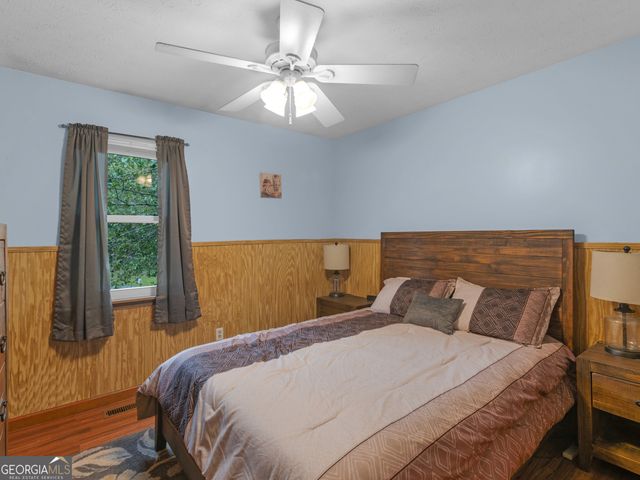 2065 Gum Creek Lane, Loganville, GA 30052