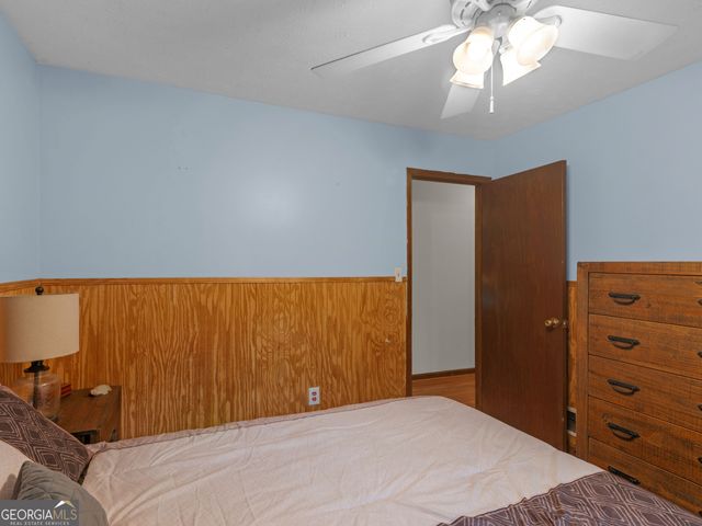 2065 Gum Creek Lane, Loganville, GA 30052