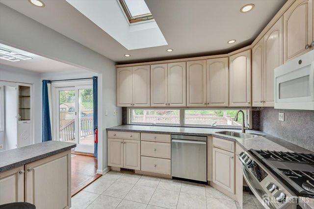 3229 Clark Lane, South Plainfield, NJ 07080