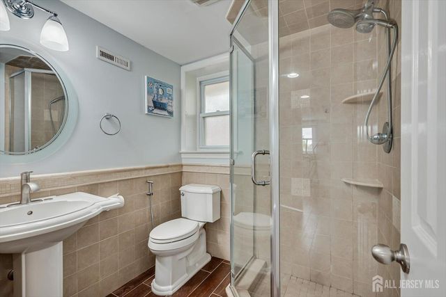 3229 Clark Lane, South Plainfield, NJ 07080