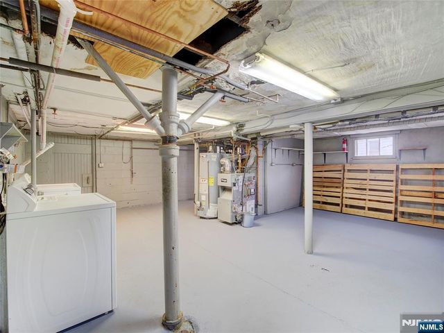 140 Westervelt Avenue, Hawthorne, NJ 07506