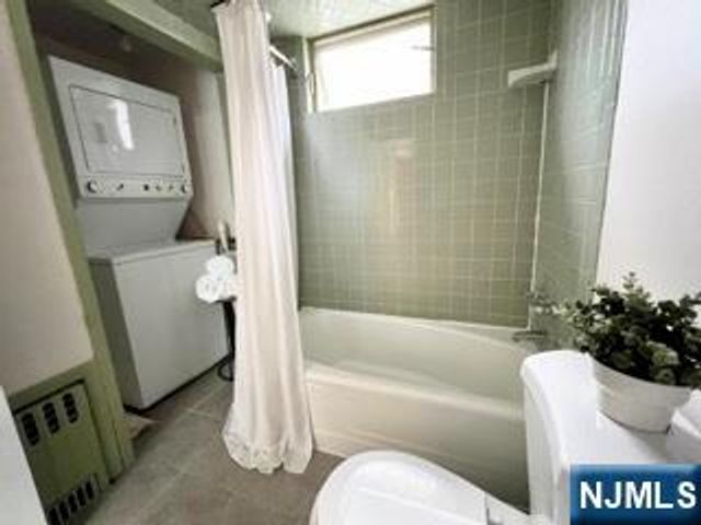 140 Westervelt Avenue, Hawthorne, NJ 07506