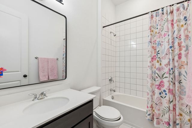 3016 Sundial Lane, Northlake, TX 76247