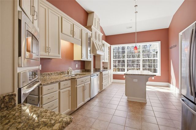 103 Oak Crest Circle, Seneca, SC 29672