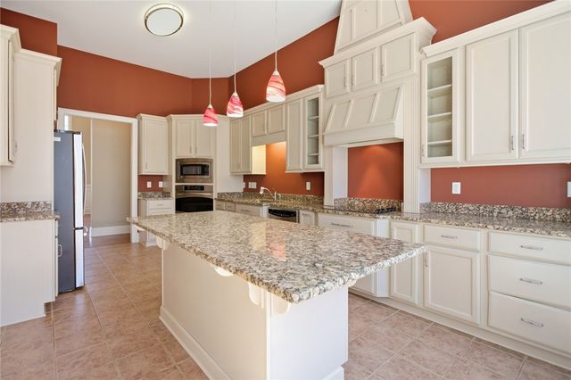 103 Oak Crest Circle, Seneca, SC 29672