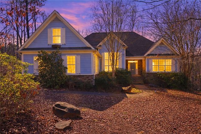 103 Oak Crest Circle, Seneca, SC 29672