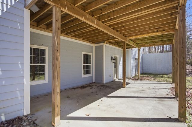 103 Oak Crest Circle, Seneca, SC 29672