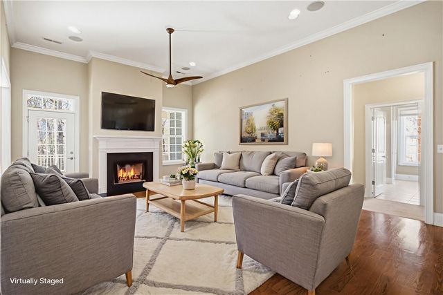 103 Oak Crest Circle, Seneca, SC 29672