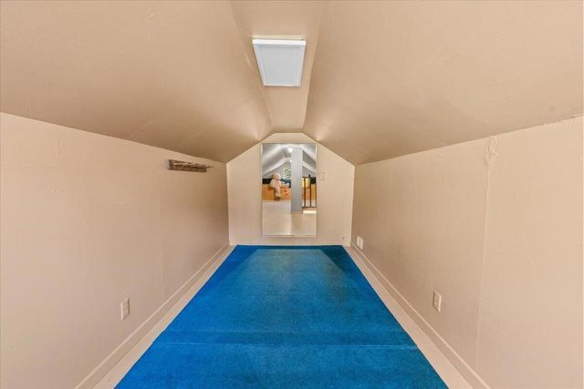 1017 W Rainbow Boulevard, Big Bear, CA 92314