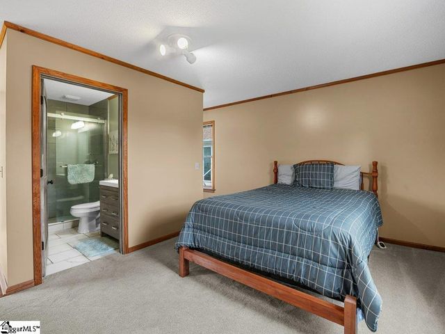 632 Circle Drive, Woodruff, SC 29388