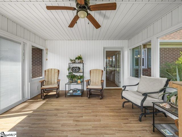 632 Circle Drive, Woodruff, SC 29388