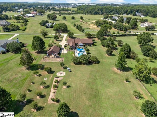 632 Circle Drive, Woodruff, SC 29388