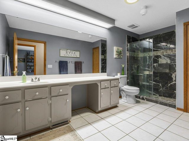 632 Circle Drive, Woodruff, SC 29388