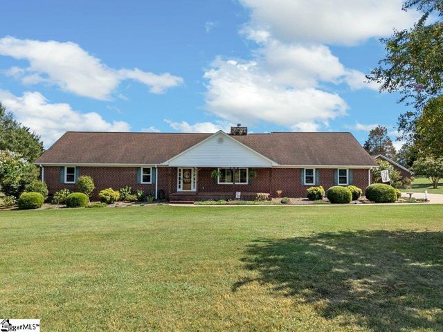 632 Circle Drive, Woodruff, SC 29388