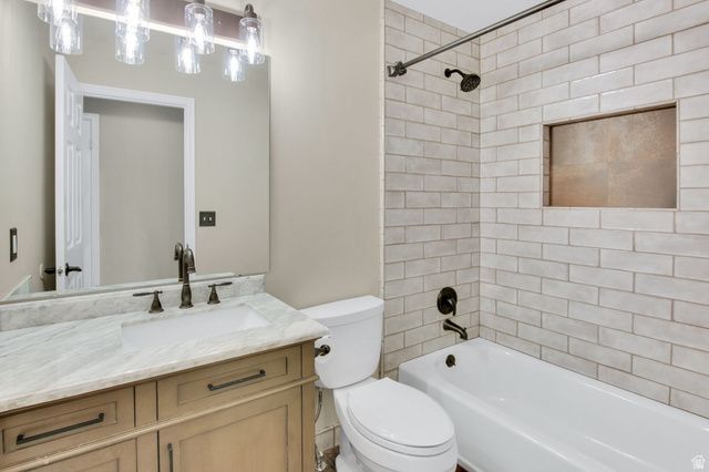 3547 S 700 W, Riverdale, UT 84405