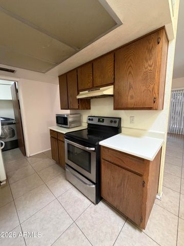 629 N MESA Drive 36, Mesa, AZ 85201