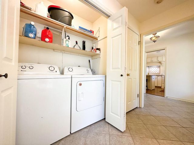 251 Pine View LOOP, Bastrop, TX 78602