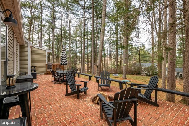 7 WESTON DR, Mohnton, PA 19540