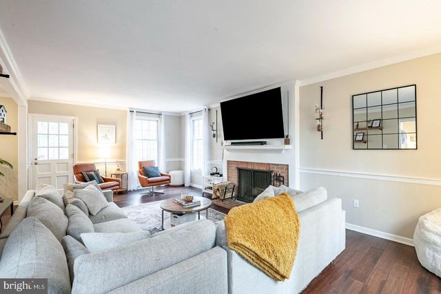 7 WESTON DR, Mohnton, PA 19540