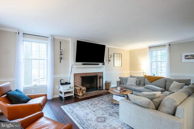 7 WESTON DR, Mohnton, PA 19540