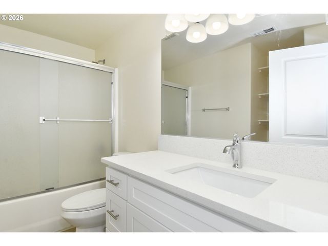 4050 Se 139TH Ave, Portland, OR 97236