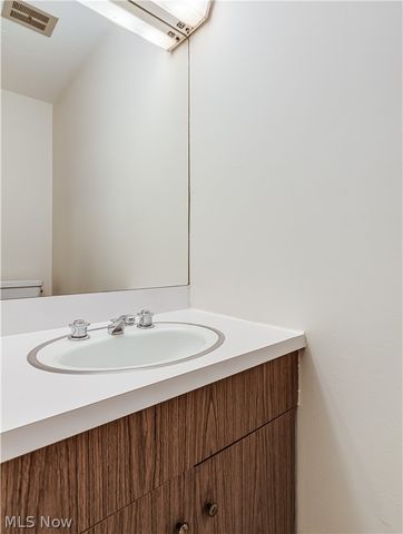 2550 Chamberlain Road A3, Fairlawn, OH 44333