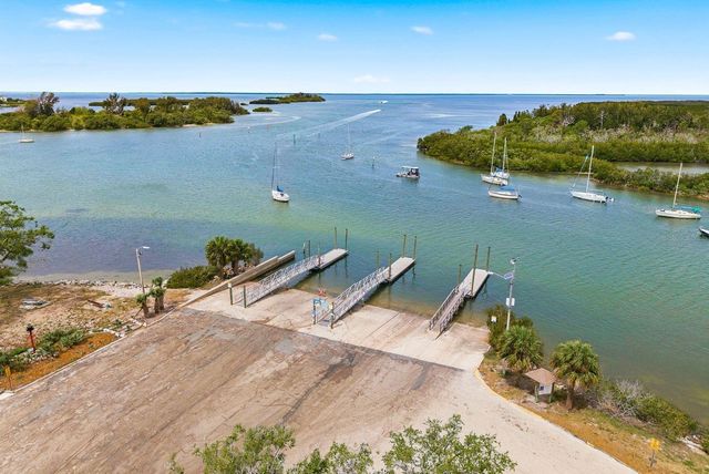 2211 BARRACUDA COURT, Holiday, FL 34691