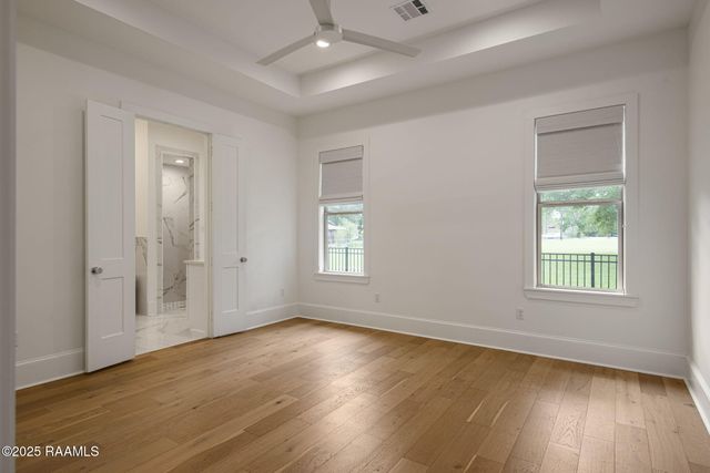 102 Drifting Sands Lane, Lafayette, LA 70503