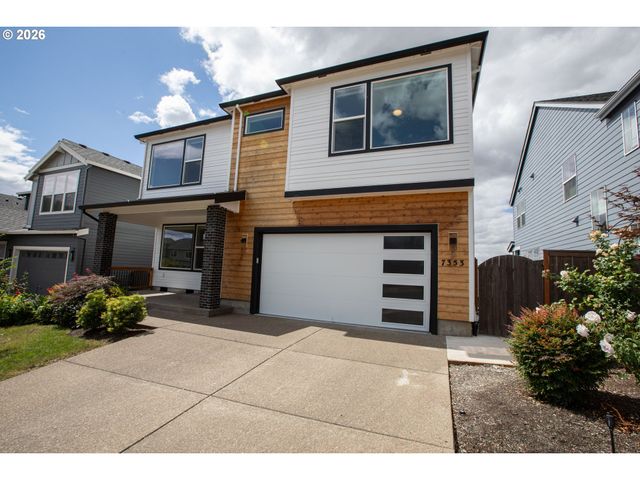 7353 Nw OAKFERN Dr, Portland, OR 97229