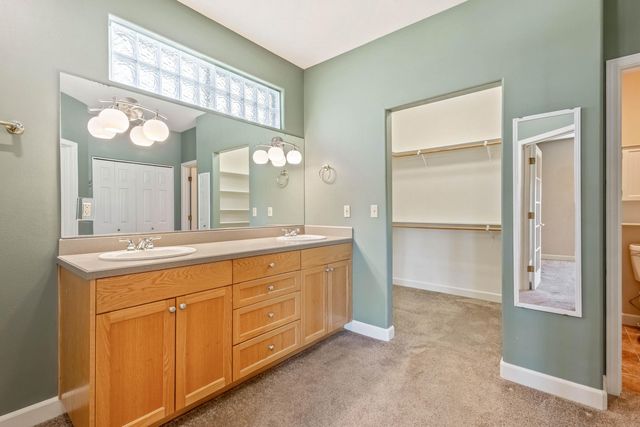 1065 Victoria Falls Drive, Redmond, OR 97756