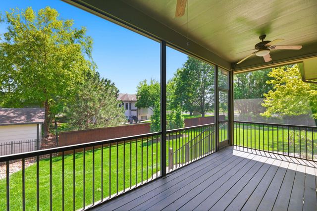 3845 N Lakecrest Ct, Wichita, KS 67205