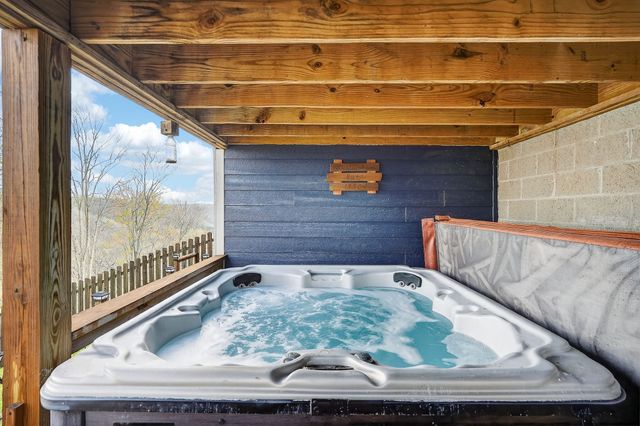 195 Coventry Way, Smithville, TN 37166