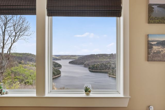 195 Coventry Way, Smithville, TN 37166