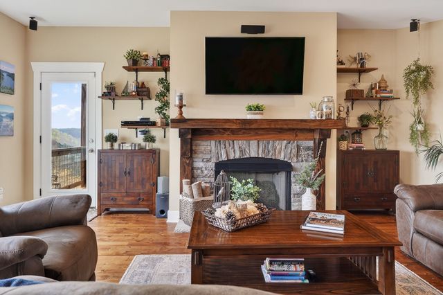 195 Coventry Way, Smithville, TN 37166