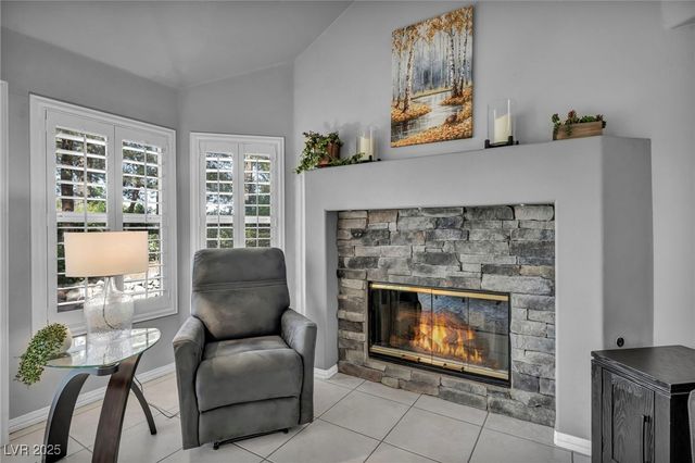 6954 Emerald Springs Lane, Las Vegas, NV 89113